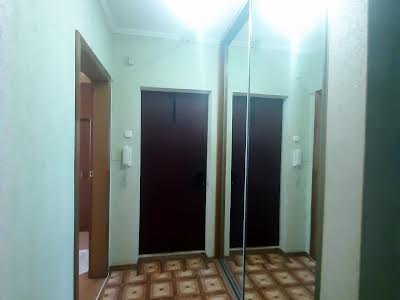 квартира за адресою Милославська вул., 32/51а