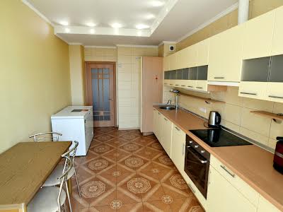 квартира за адресою Дашавська вул., 25