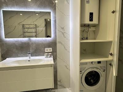 квартира за адресою Олени Теліги вул., 25