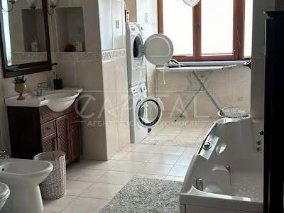 квартира за адресою Клінічна вул., 23/25