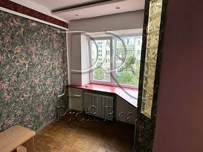 квартира за адресою Алішера Навої просп., 86