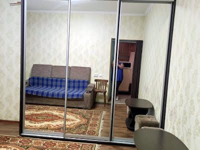 квартира за адресою Лазарева, 35
