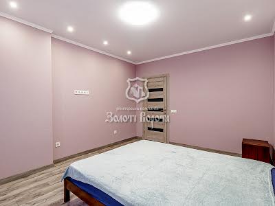 квартира за адресою Сергія Данченка вул., 32