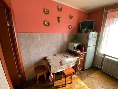 квартира по адресу Миколы Хвылёвого ул.