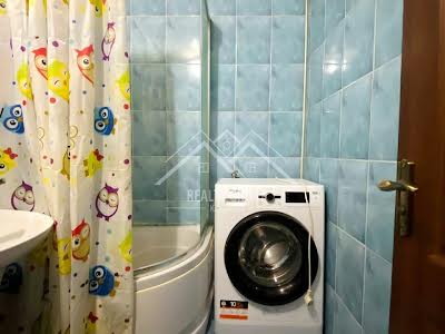 квартира за адресою Степана Тільги вул. (Революційна), 41