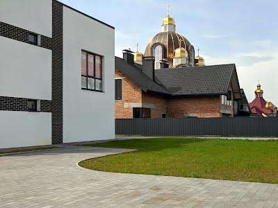 будинок за адресою Князя Романа вул., 1