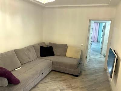 квартира по адресу Бориса Гмыри ул., 12-Б