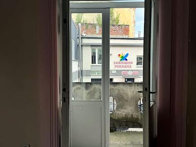 комерційна за адресою Шведська, 3