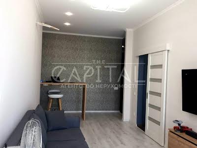 квартира за адресою Микільсько-Слобідська вул., 3-А