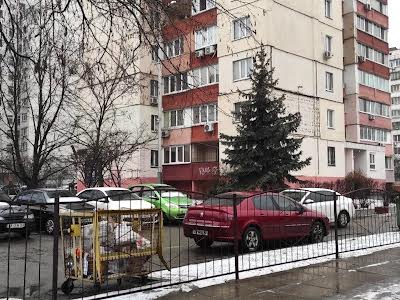 квартира за адресою Ахматової Анни вул., 16Г