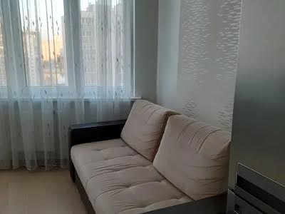 квартира за адресою Драгоманова вул., 4