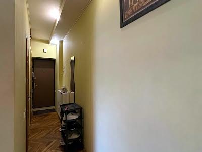 квартира за адресою Братів Дужих вул. (Володимира Комарова), 22