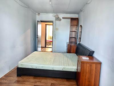 квартира по адресу Нижнеднепровская ул., 4