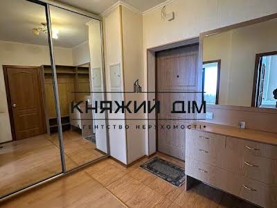 квартира за адресою Дніпровська набережна вул., 1-А