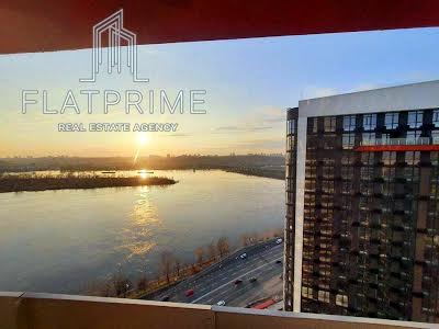 квартира за адресою Причальна вул., 12