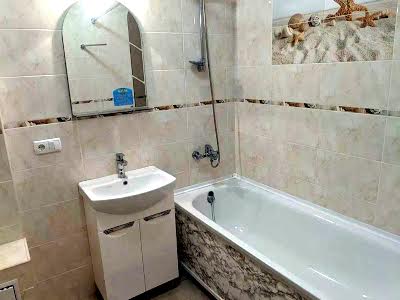 квартира за адресою Патріарха Мстислава Скрипника вул., 48-А
