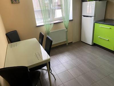 квартира за адресою Соборна вул., 364в