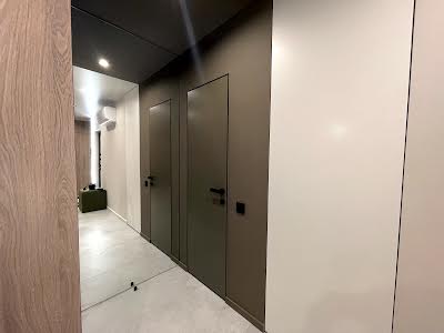 квартира за адресою Степана Бандери просп., 36