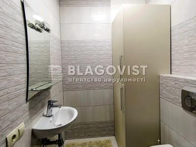 квартира за адресою Патріарха Мстислава Скрипника вул., 40
