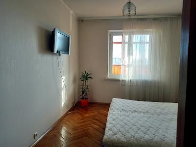 квартира за адресою Оноре де Бальзака вул., 84-А