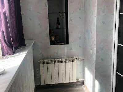 квартира за адресою Автозаводська вул., 15а