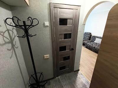 квартира по адресу вул. Академіка Корольова, 10-в