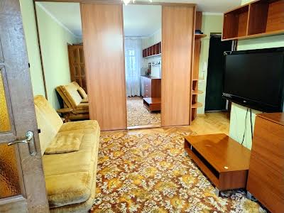 квартира за адресою Дорогожицька вул., 15-А