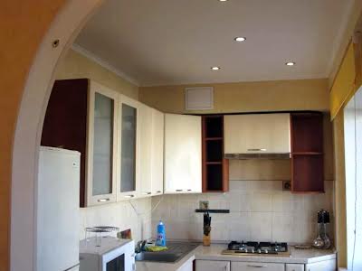 квартира за адресою Раїси Окіпної вул., 7
