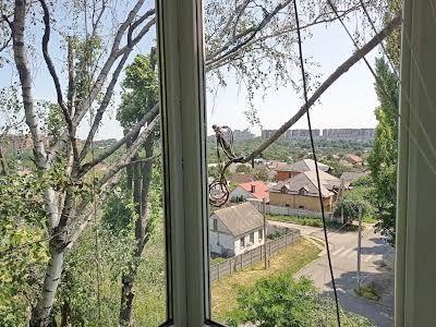 квартира за адресою Солідарна вул., 2