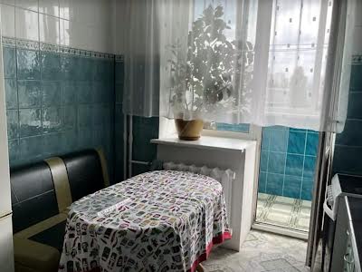 квартира за адресою Верховної Ради бульв., 21-А