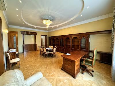 квартира по адресу Новаковского ул., 8