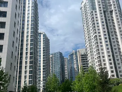квартира за адресою Драгомирова, 19Б