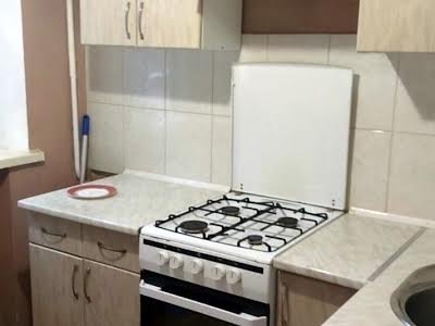 квартира за адресою Комарова вул., 7