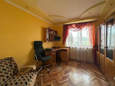 квартира за адресою Петра Панча вул., 18