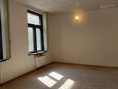 квартира по адресу Базарная ул., 4