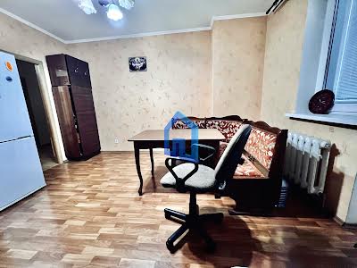квартира за адресою Олександра Мишуги вул., 8