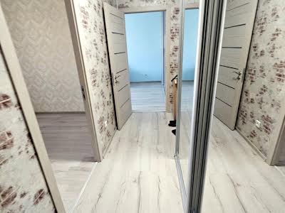 квартира за адресою Урлівська вул., 9