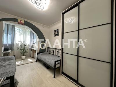 квартира за адресою Євгена Чикаленка вул., 71