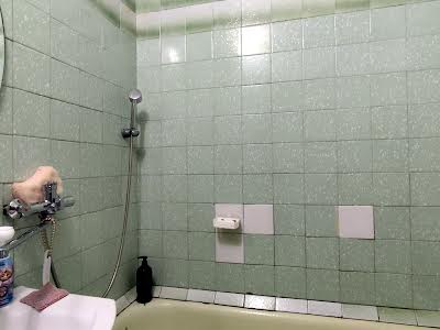 квартира за адресою Академіка Кримського вул., 2