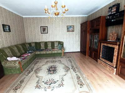 будинок за адресою Окружна вул.