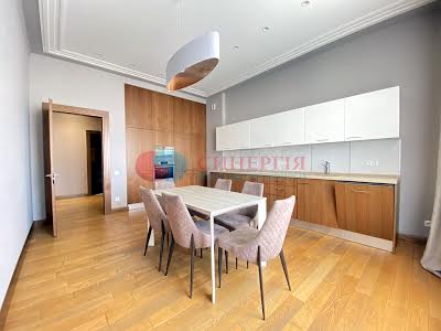квартира за адресою Кловський узвіз (Кловський), 7А