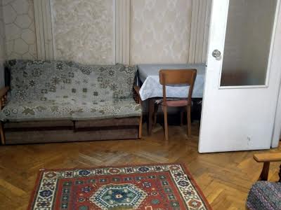 квартира за адресою Небесної Сотні вул. (Івана Стасюка), 10а