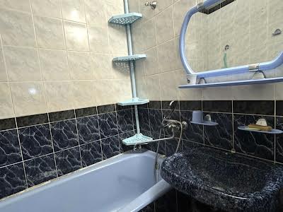 квартира по адресу Добровольского просп., 83
