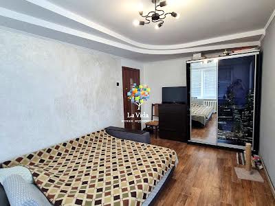 квартира за адресою Київська вул., 8