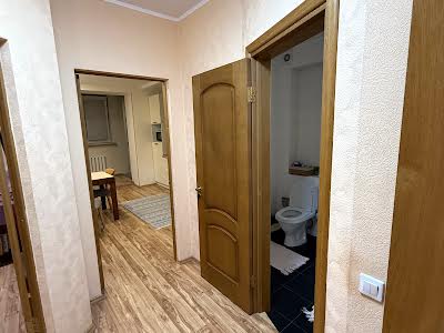 квартира за адресою Набережна Перемоги вул., 136-А