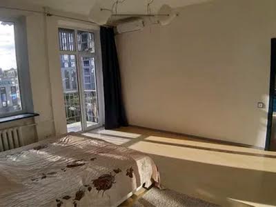 квартира за адресою вул Джона Маккейна, 9