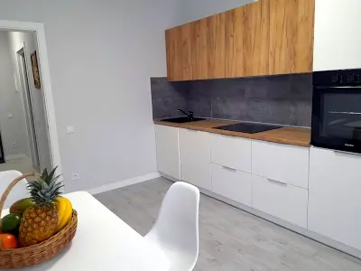 квартира за адресою Бориса Литвака вул. (Заславського), 36