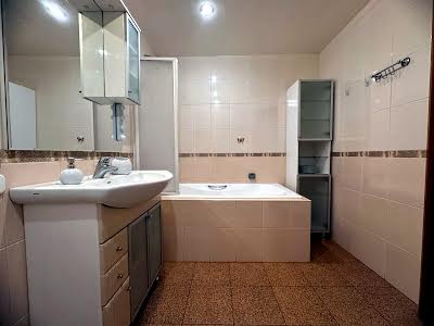 квартира за адресою Телевізійна вул., 12