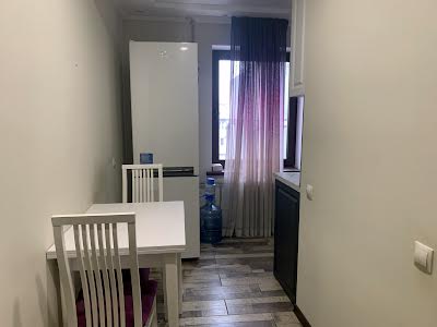 квартира за адресою Симиренка вул., 20-А