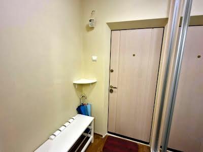 квартира за адресою Софії Русової вул., 3
